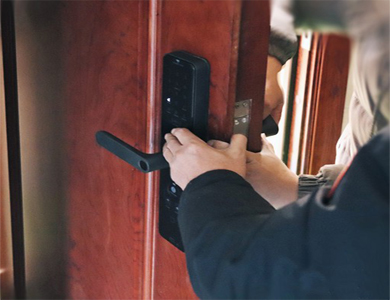 南郊24小时上门开锁公司